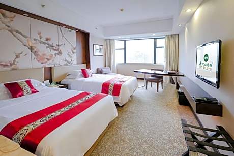 Superior Twin Room with Garden View (Baiyun)
