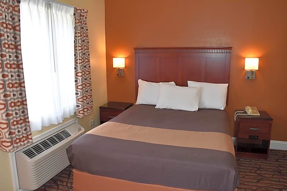 Seaside Inn Monterey