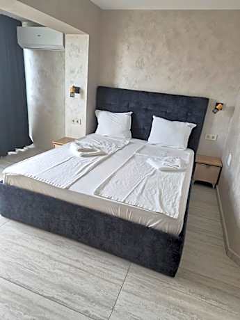 Queen Room with Sea View
