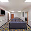 Holiday Inn and Suites McKinney - Allen By IHG
