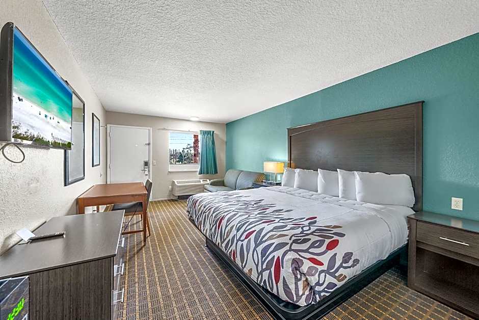 Executive Inn - Panama City Beach