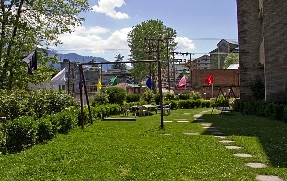 Hotel Sitara International