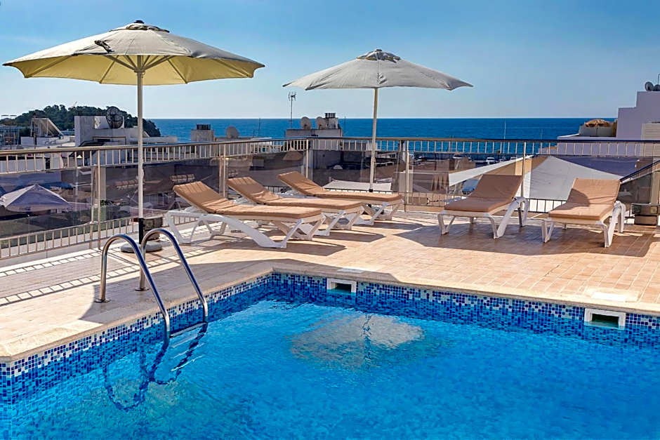 Aparthotel Duquesa Playa