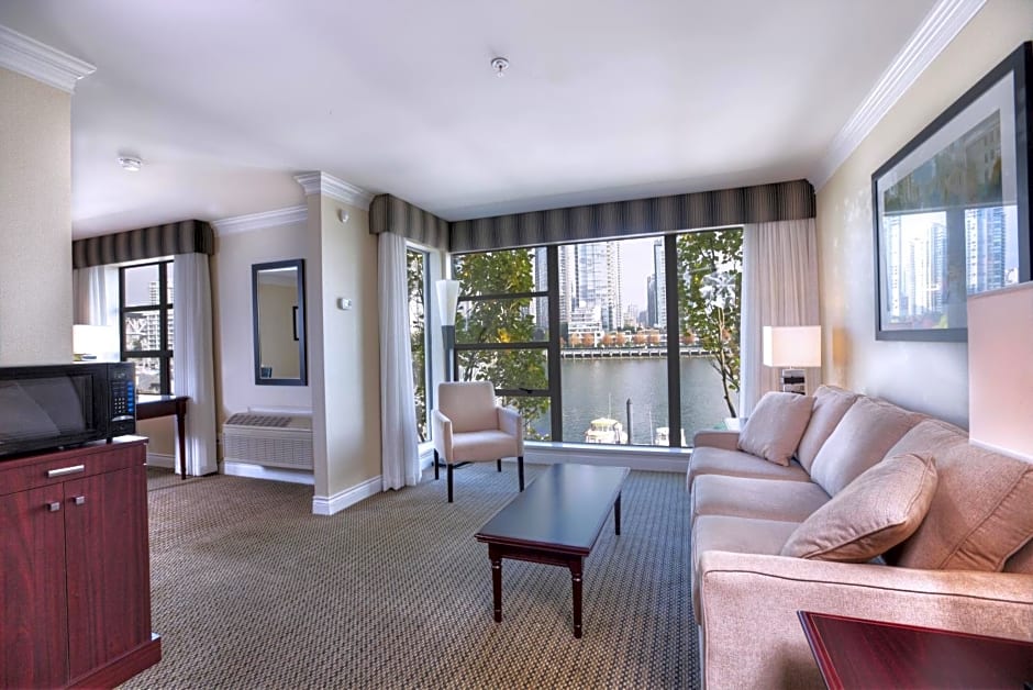 Granville Island Hotel