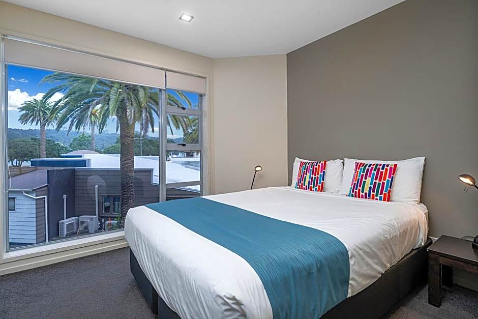 Esplanade Apartments