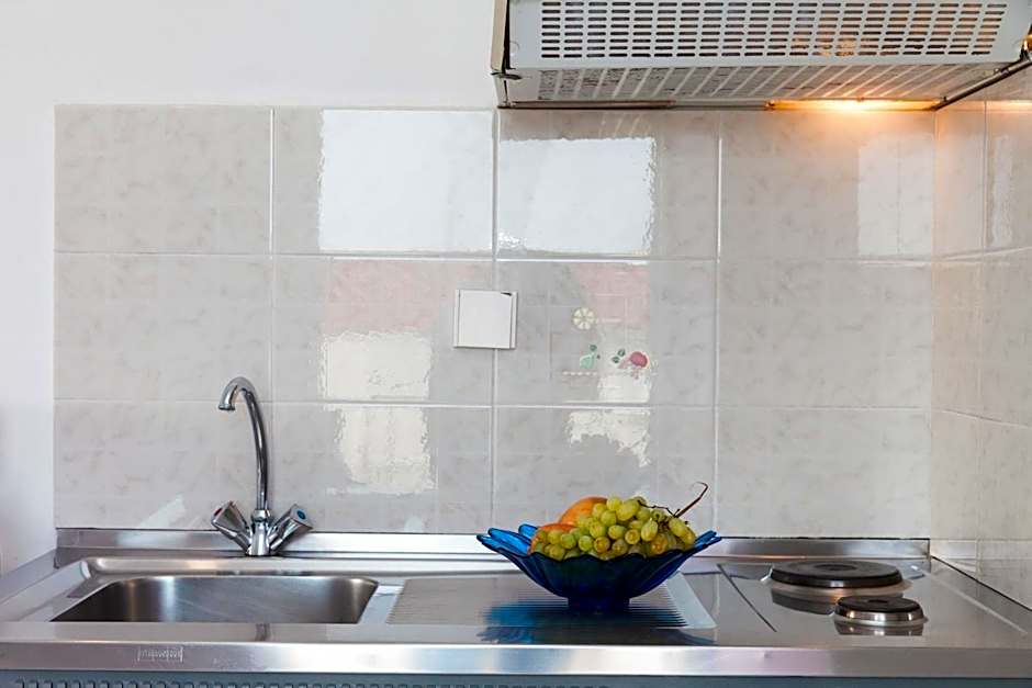 Dionysos Studios Apartments Nidri Lefkas