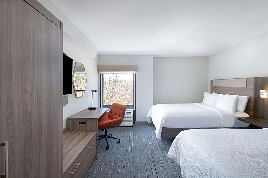 Holiday Inn Express Atlanta West - Theme Park By IHG