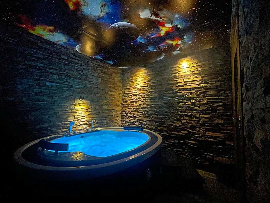 Amber Hotel