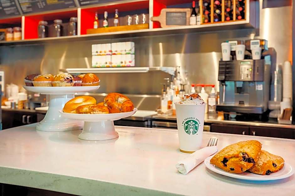 Courtyard by Marriott Dallas Arlington South