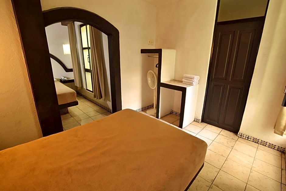 Hotel Plaza Morelia