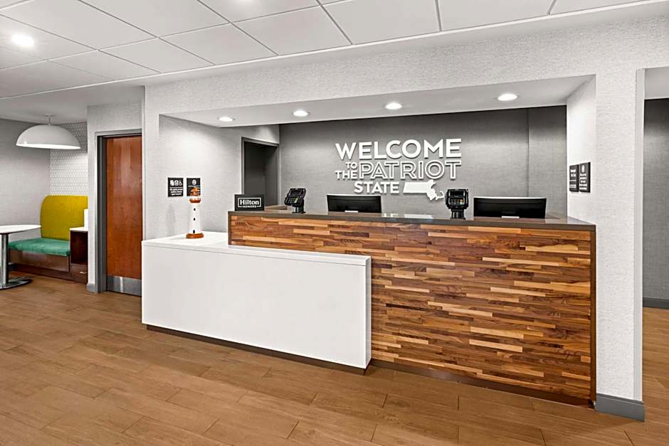 Hampton Inn By Hilton Seekonk