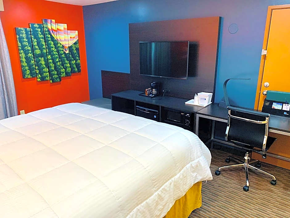 Hotel Vinea, a Travelodge by Wyndham