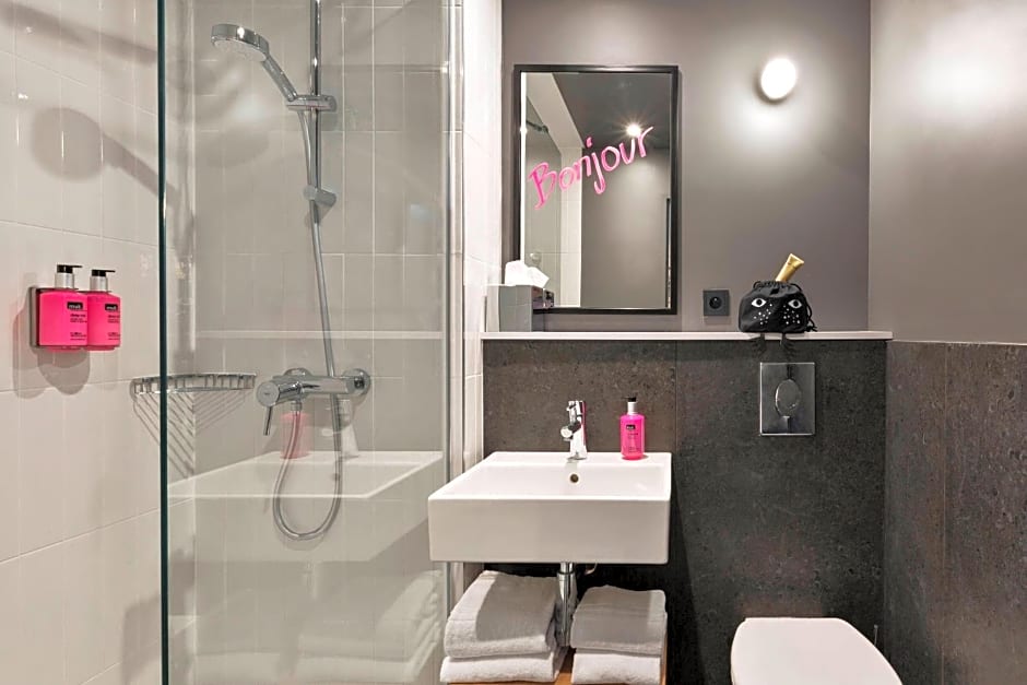 Moxy by Marriott Paris Bastille