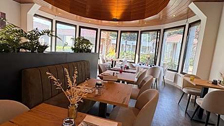 The Originals City, Le Patio Hôtel, Cholet Nord