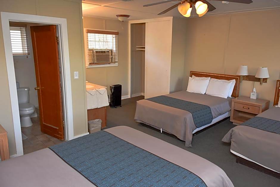 Panamint Springs Motel & Tents