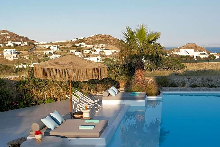 Myconian Theros Luxury Suites