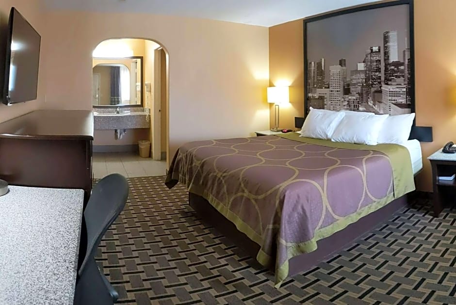 Super 8 by Wyndham Houston/Willowbrook/Hwy 249
