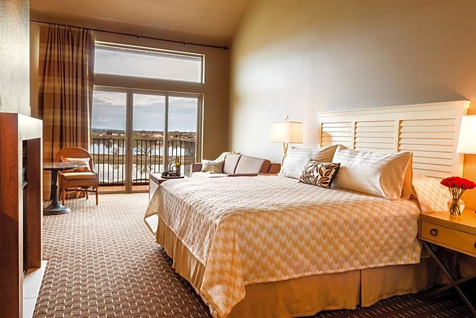 The Lodge at Columbia Point