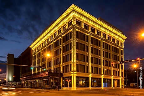 Curtiss Hotel, Ascend Hotel Collection