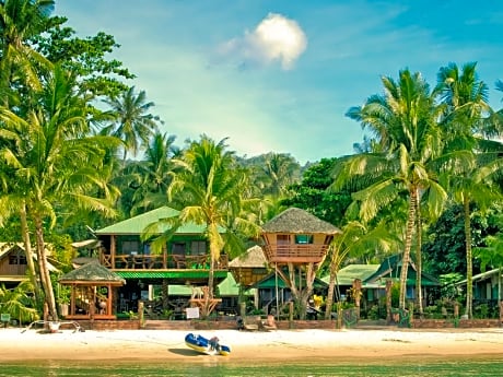 Ausan Beach Front Cottages