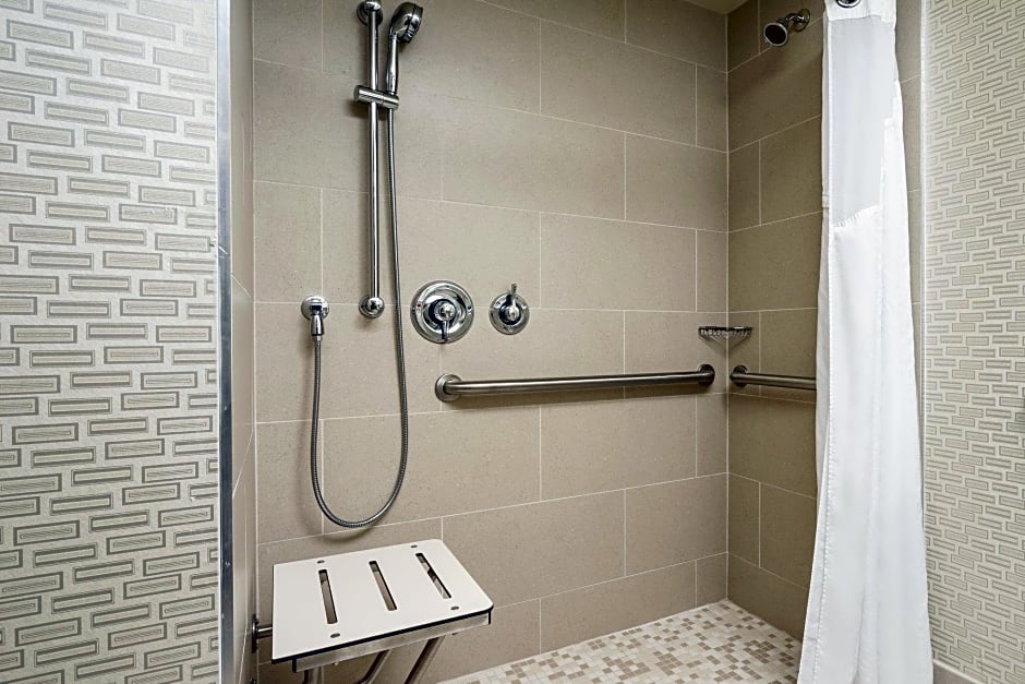 Holiday Inn Manitowoc By IHG