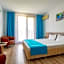 Q Hotel