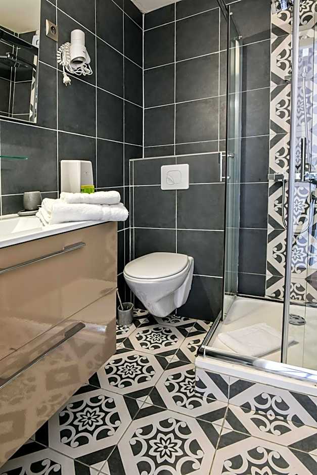 Logis Hôtel Emeraude des Bois