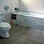 Oak Hotels