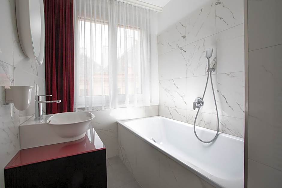 ARTIST Boutique Hotel