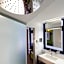 Hotel Le Colombier Suites