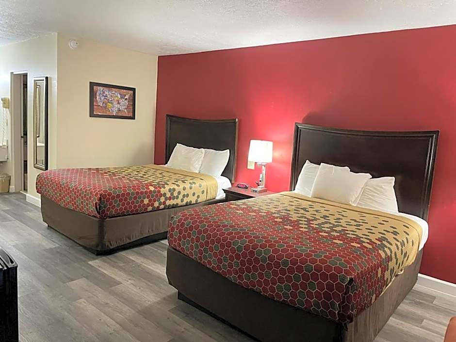 Perry Inn & Suites By Capital O National Fairground GA I 75