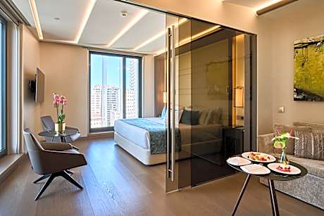 Junior Suite City Views Double Single Use