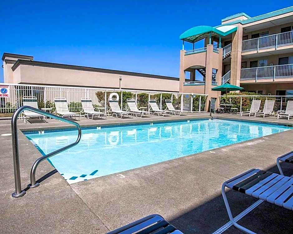 Quality Inn Grand Suites Bellingham