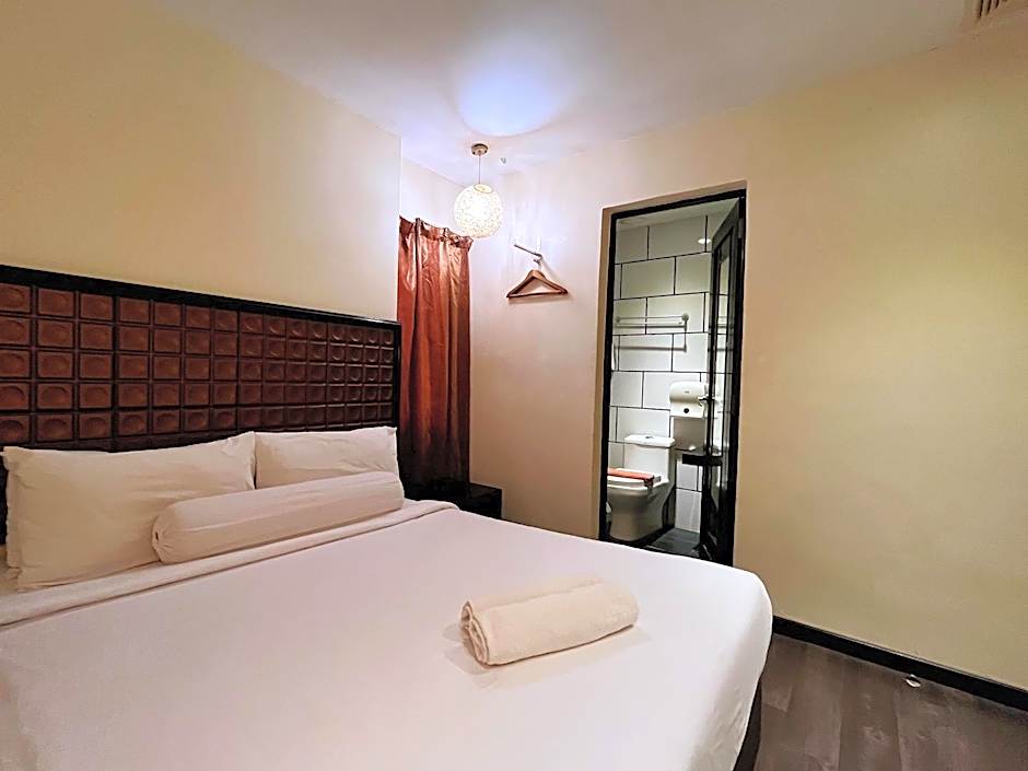 M Season Boutique Hotel