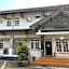 Hotel Merak Indah