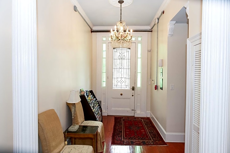 The Esplanade Guesthouse Mansion