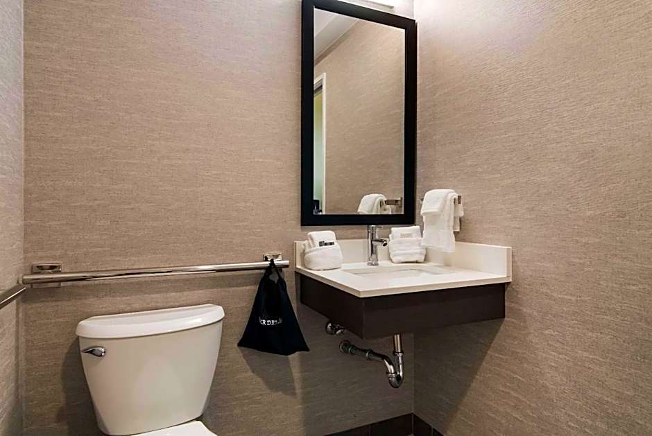 The Inn on Maritime Bay, Ascend Hotel Collection