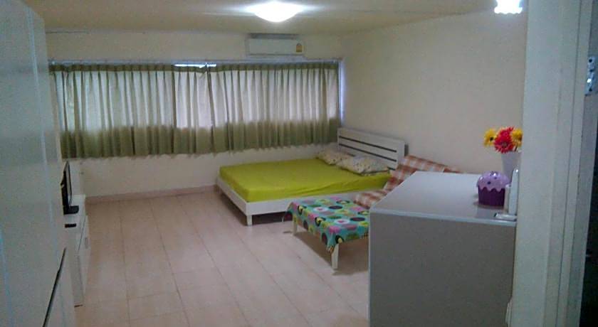IMPACT - Challenger Muang Thong Thani Serviced Apartment