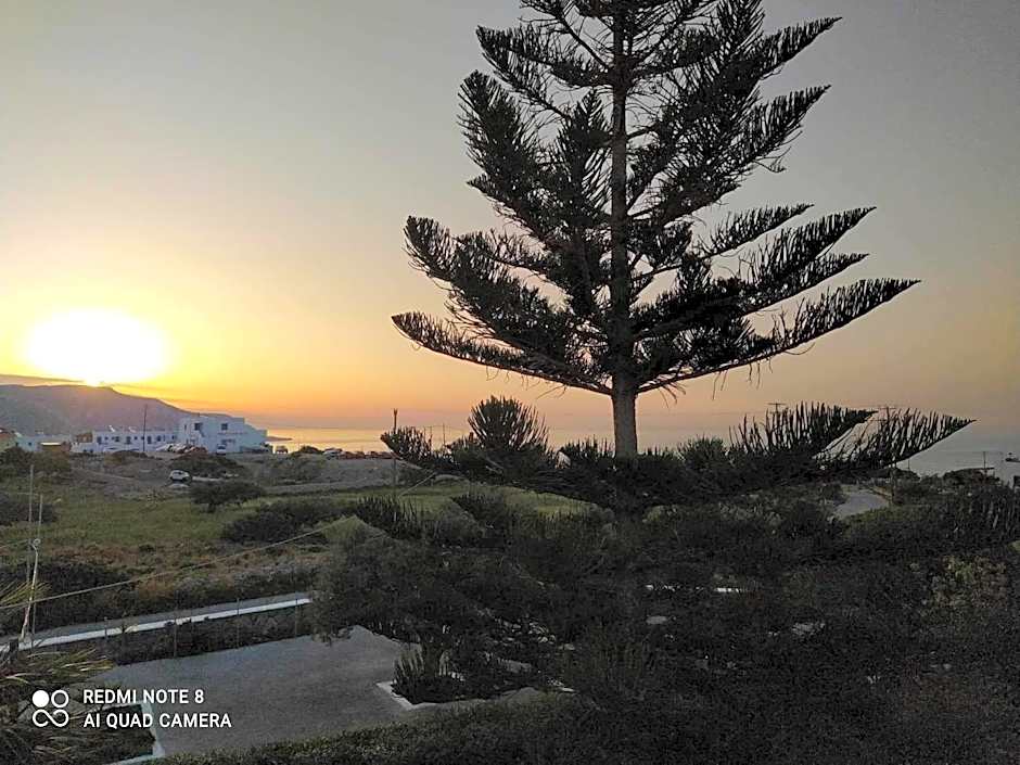 Perama Hotel, Karpathos