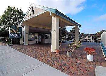 Scottish Fairway Inn
