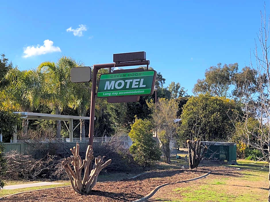 Green Door Motel