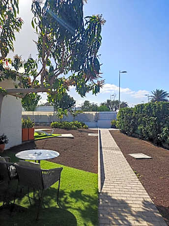 Studio with Garden View