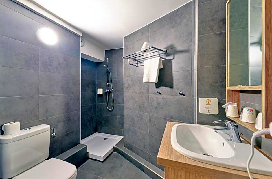 Adonis Hotel Strasbourg