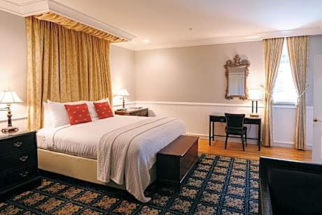 Historic Deluxe Room