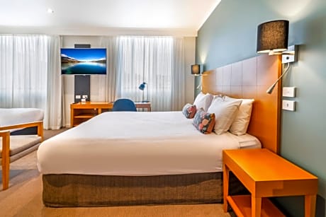 Gateway Hotel by Nightcap Plus