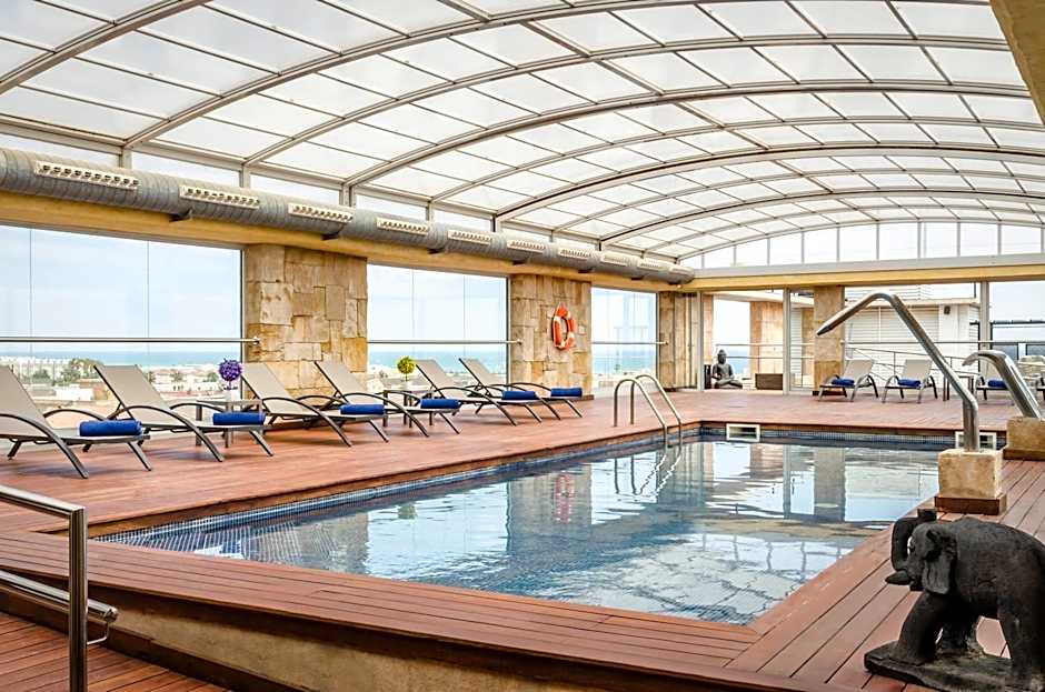 Exe Cunit Suites & Spa