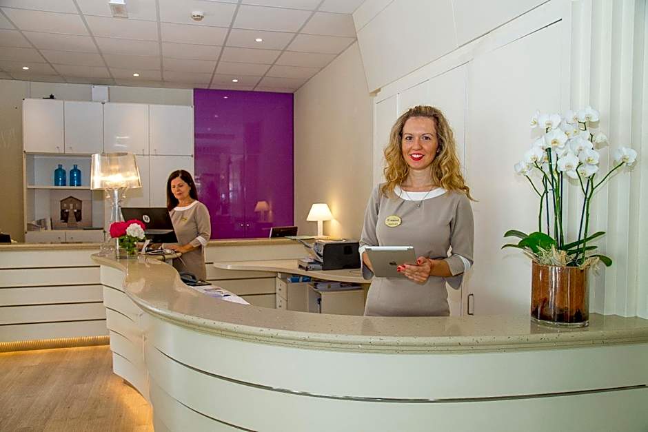 Hotel Mon Cheri