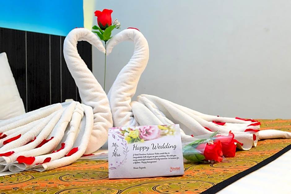 J Hotel - Bandara Soekarno Hatta