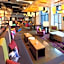 Aloft San Francisco Airport
