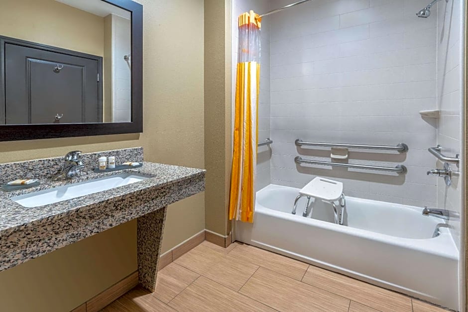 La Quinta by Wyndham Muskogee